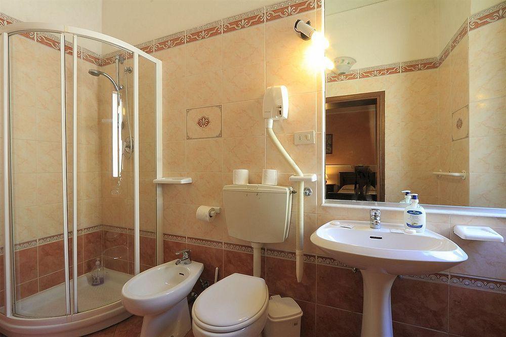 Soggiorno Annamaria Florence Luaran gambar