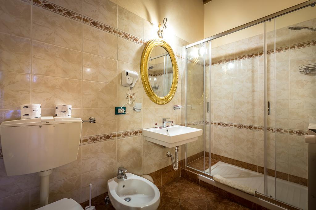 Soggiorno Annamaria Florence Luaran gambar