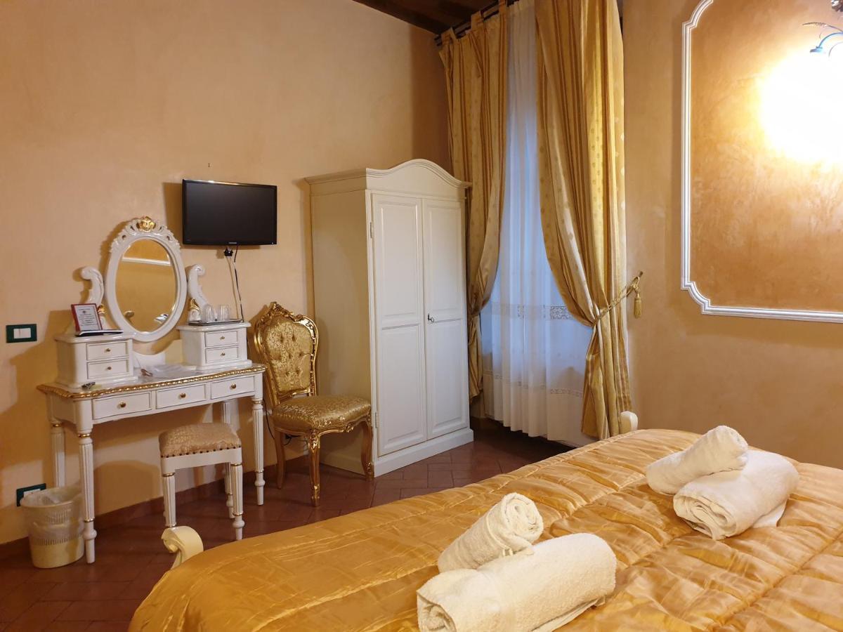 Soggiorno Annamaria Florence Luaran gambar